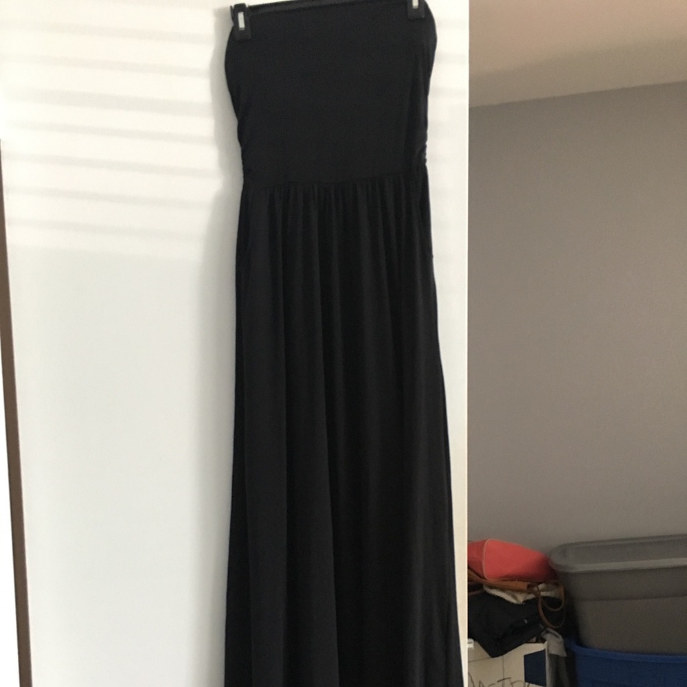 Maxi Dress Size Small ( Tall length )